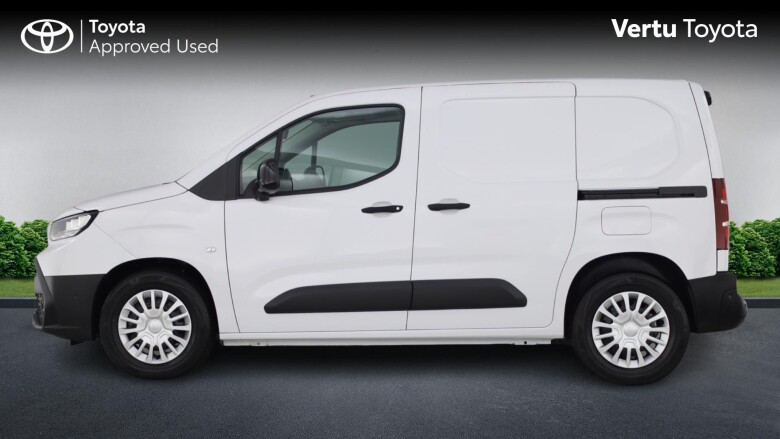 Toyota Proace City L1 Electric Icon Van 50kWh Auto